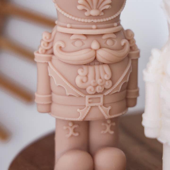 CANDELA SCHIACCIANOCI