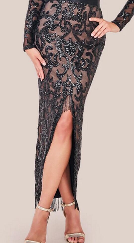 0876 Seven/eighths dress embroidered with lined sequins