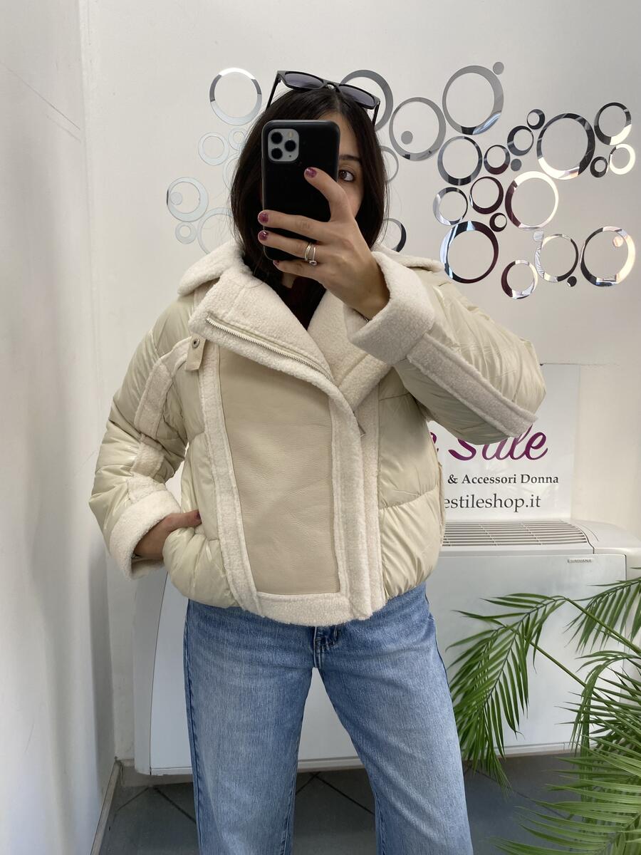 NOVITÀ Giubbotto bomber con inserti eco montone