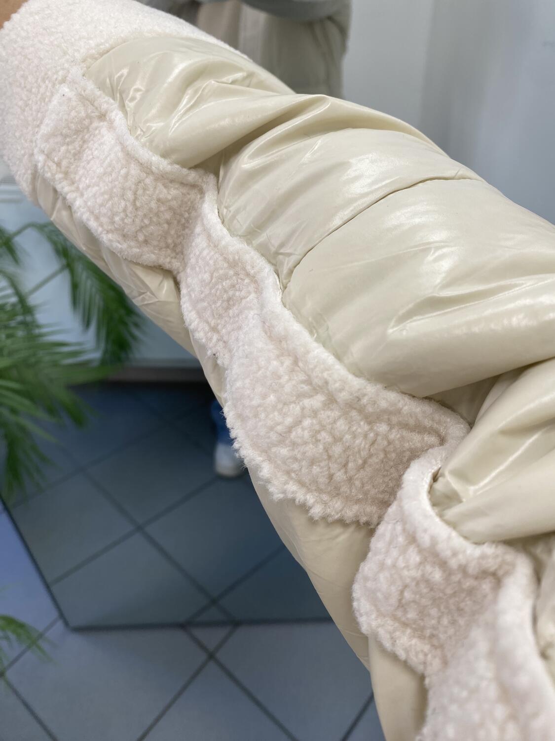 NOVITÀ Giubbotto bomber con inserti eco montone