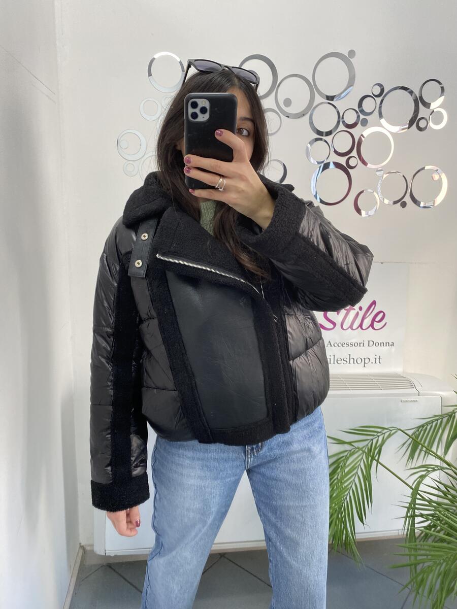 NOVITÀ Giubbotto bomber con inserti eco montone