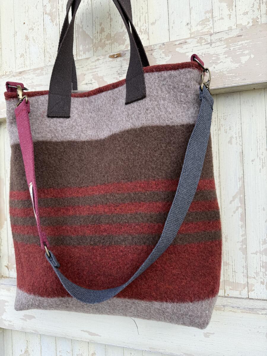 Borsa righe bordeaux