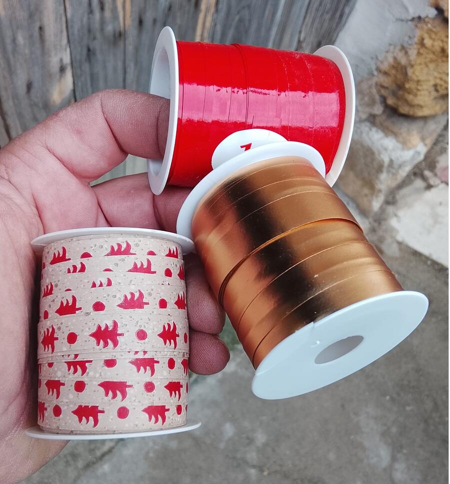 Confezione 12 rotoli nastri natalizi assortiti