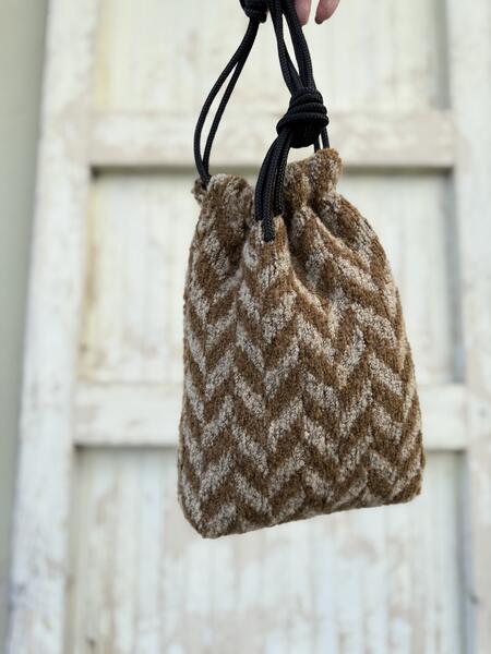 Secchiello spinato beige