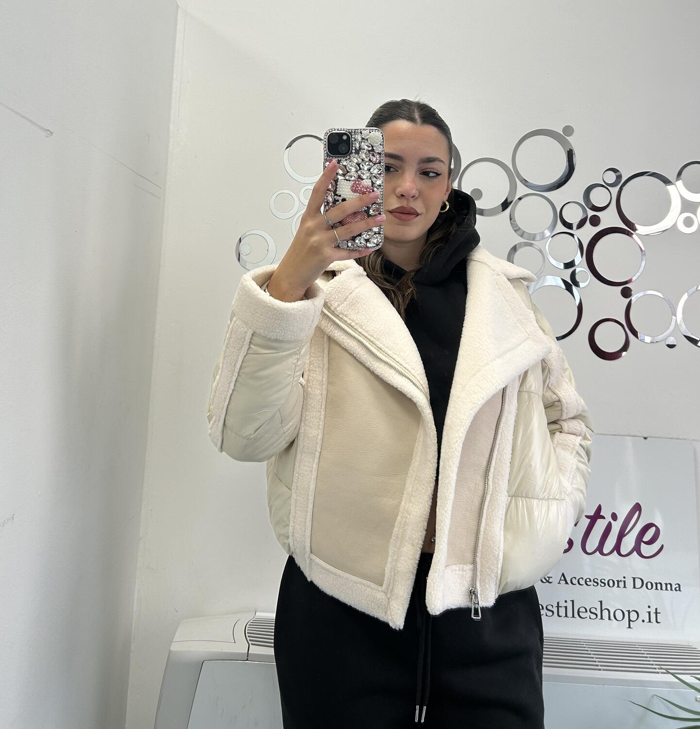 NOVITÀ Giubbotto bomber con inserti eco montone