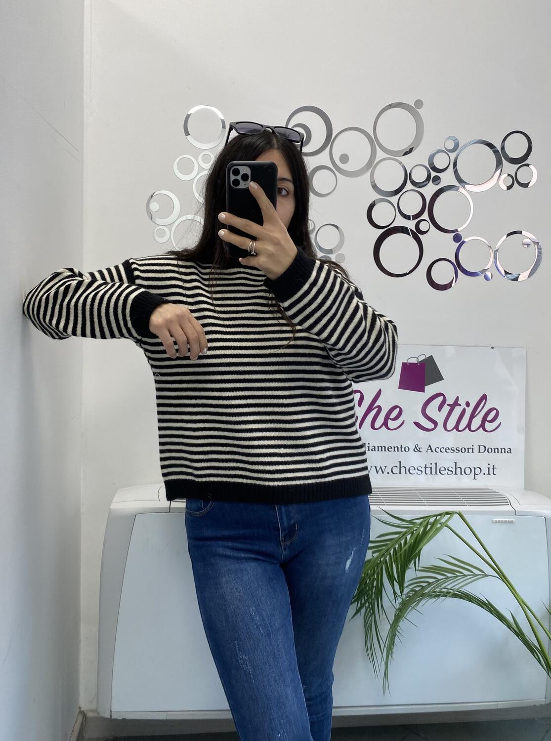 NOVITÀ Pull a righe girocollo in misto lana