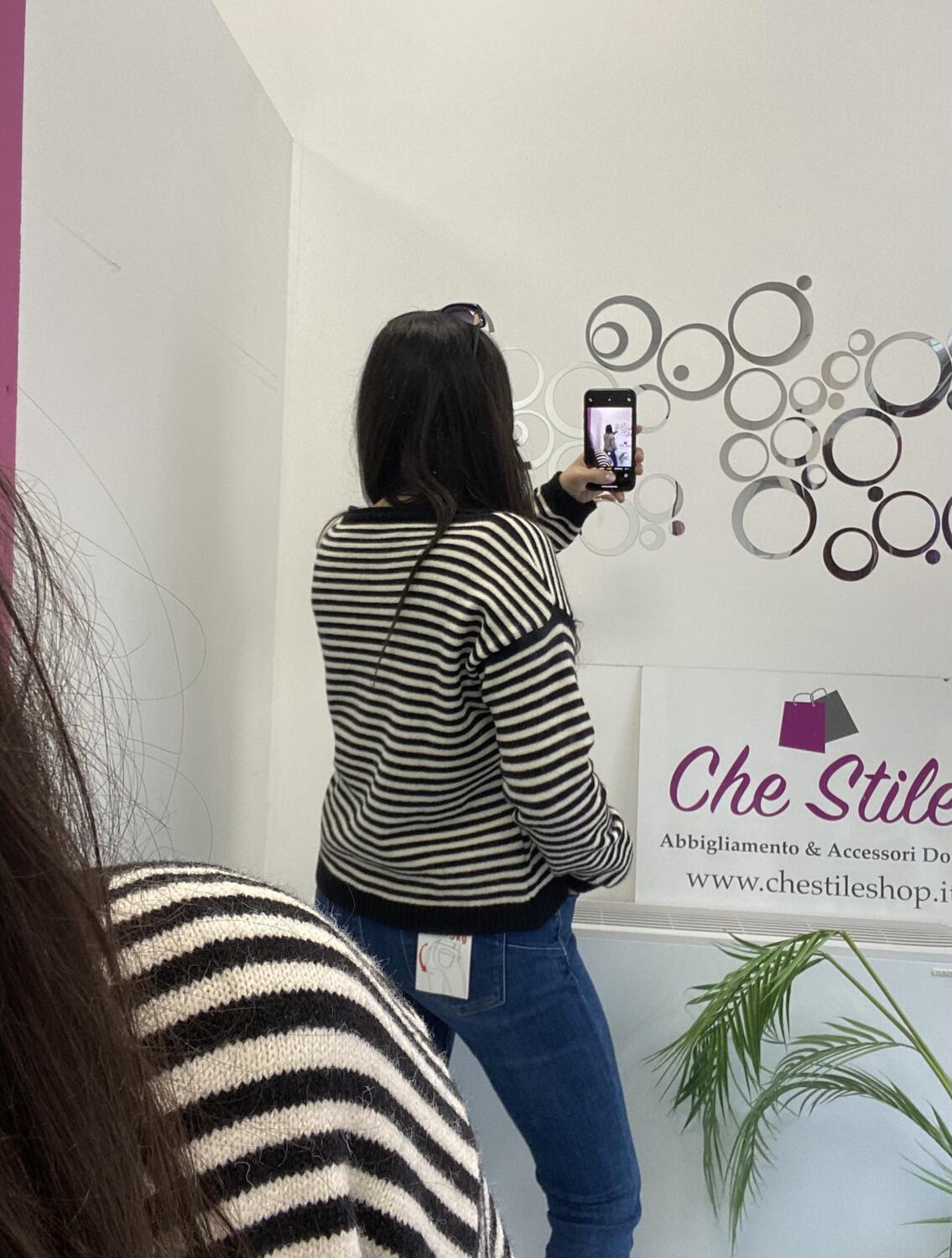 NOVITÀ Pull a righe girocollo in misto lana