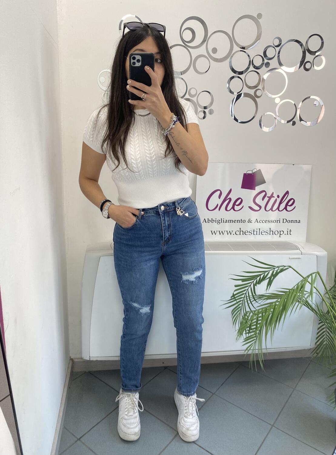 NOVITÀ Jeans mom fit strappetti