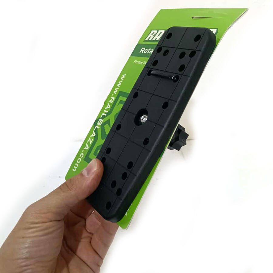 Piattaforma rotante Railblaza per montaggio ecoscandaglio