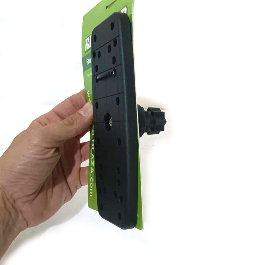 Piattaforma rotante Railblaza per montaggio ecoscandaglio