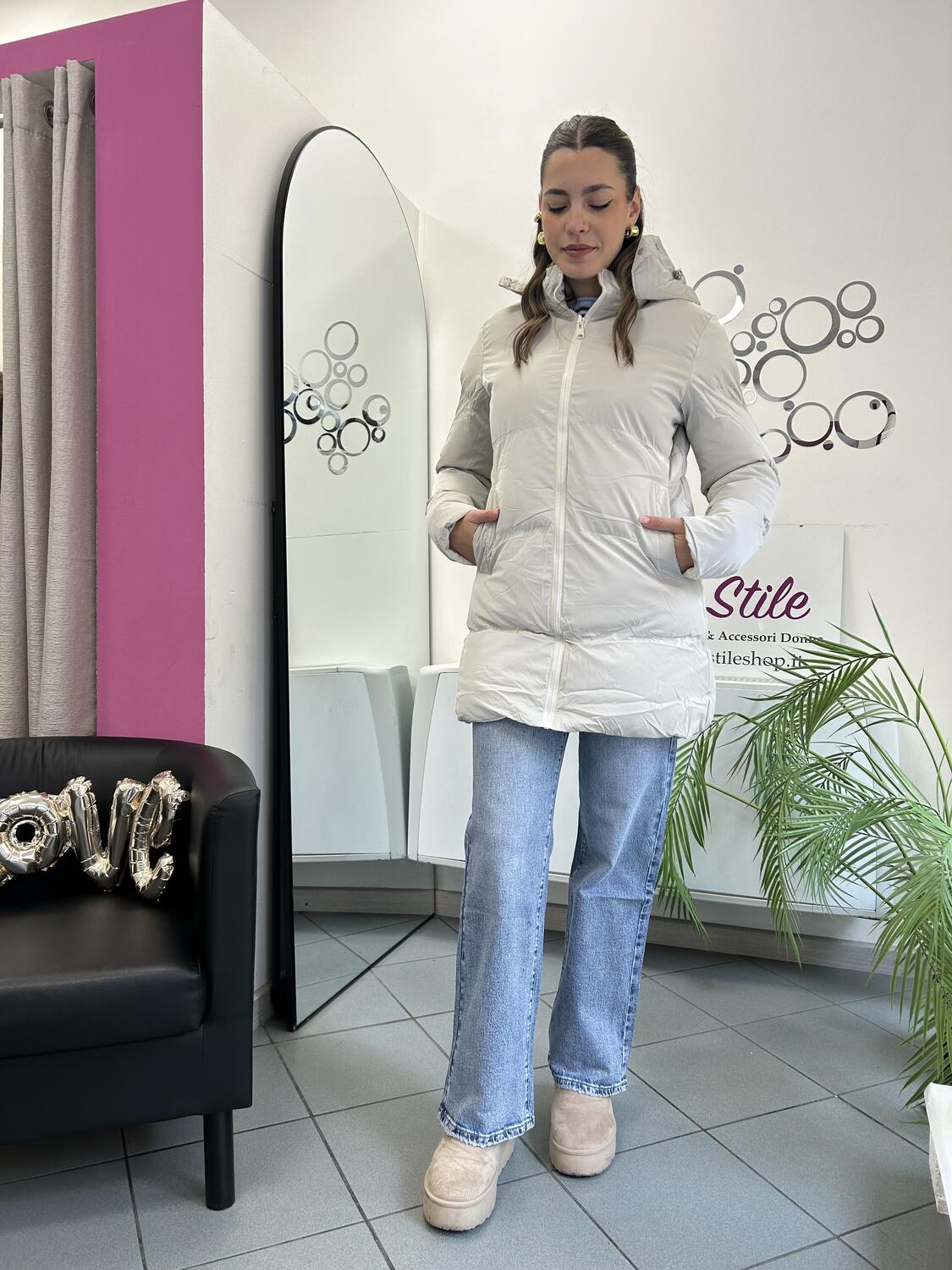 NOVITÀ Piumino lungo panna con cappuccio