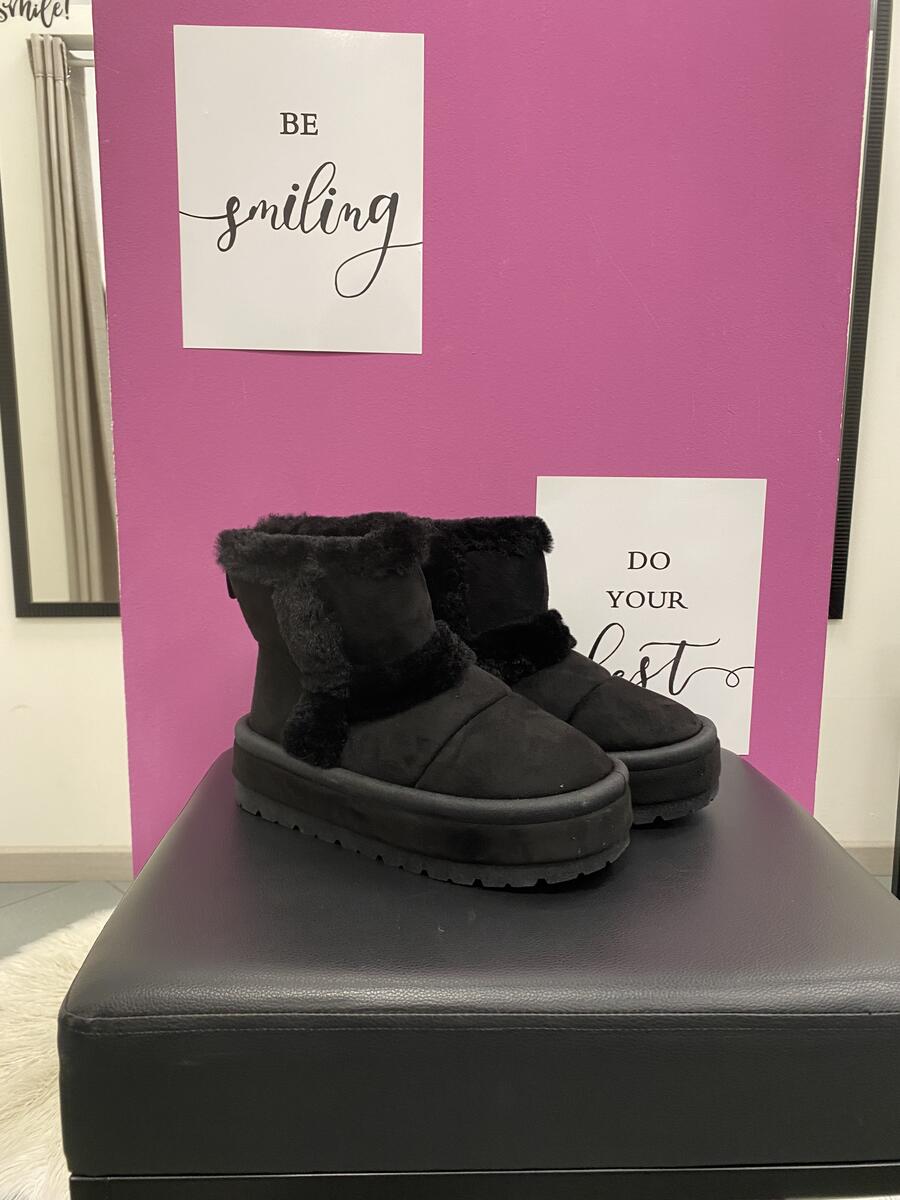 NOVITÀ Scarponcino imbottito platform