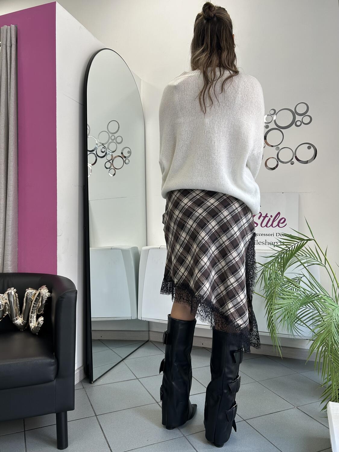 NOVITÀ Gonna asimmetrica tartan in panno e pizzo