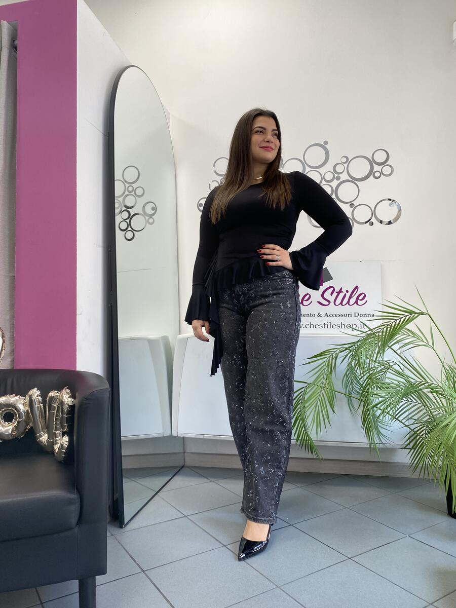 NOVITÀ Maglia con voulant laterale 