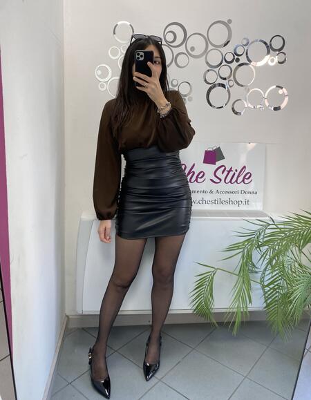 NOVITÀ Abito con gonna in eco pelle