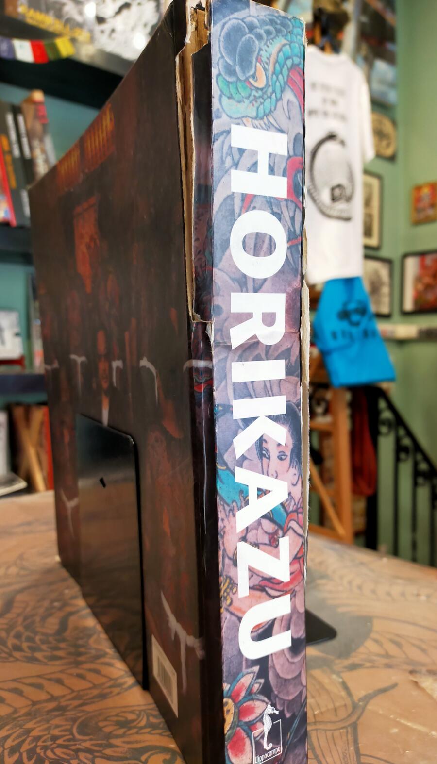 Horikazu - Tatuaggi Tradizionali del Giappone - Vita e Opere del Maestro di Asakusa