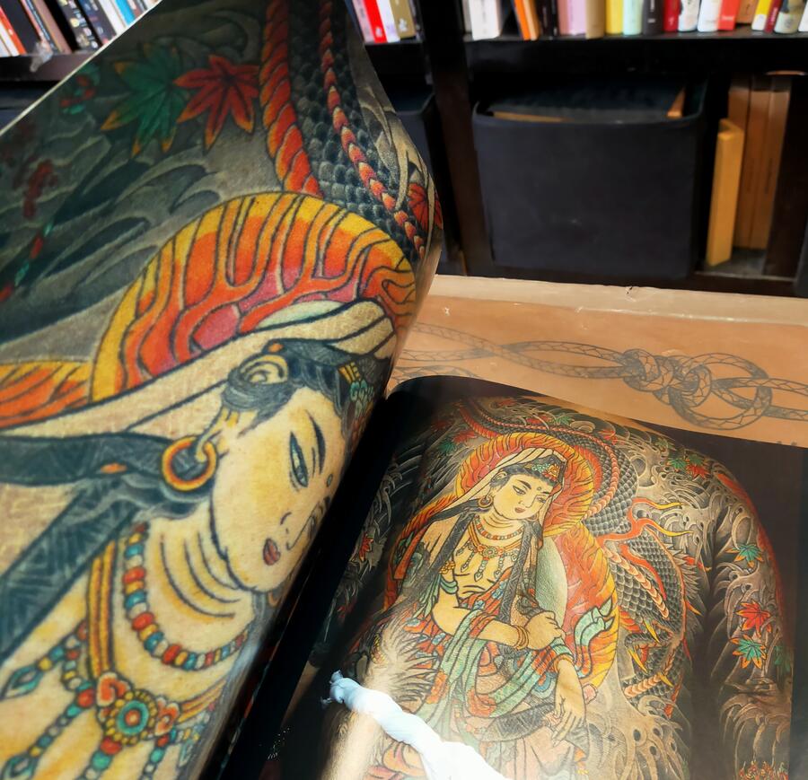 Horikazu - Tatuaggi Tradizionali del Giappone - Vita e Opere del Maestro di Asakusa