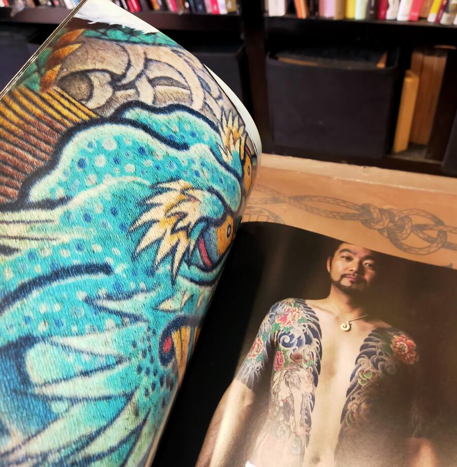 Horikazu - Tatuaggi Tradizionali del Giappone - Vita e Opere del Maestro di Asakusa