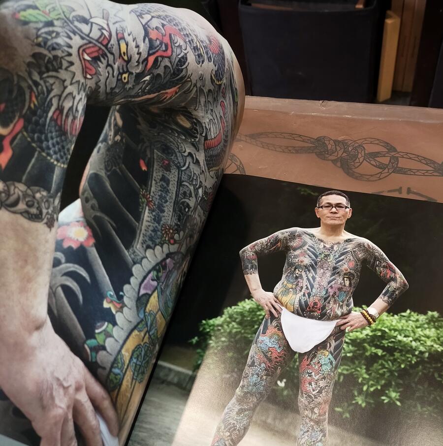 Horikazu - Tatuaggi Tradizionali del Giappone - Vita e Opere del Maestro di Asakusa