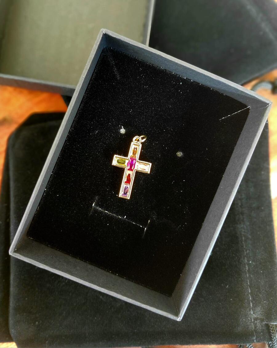 Ciondolo a Croce con Gemme mod A