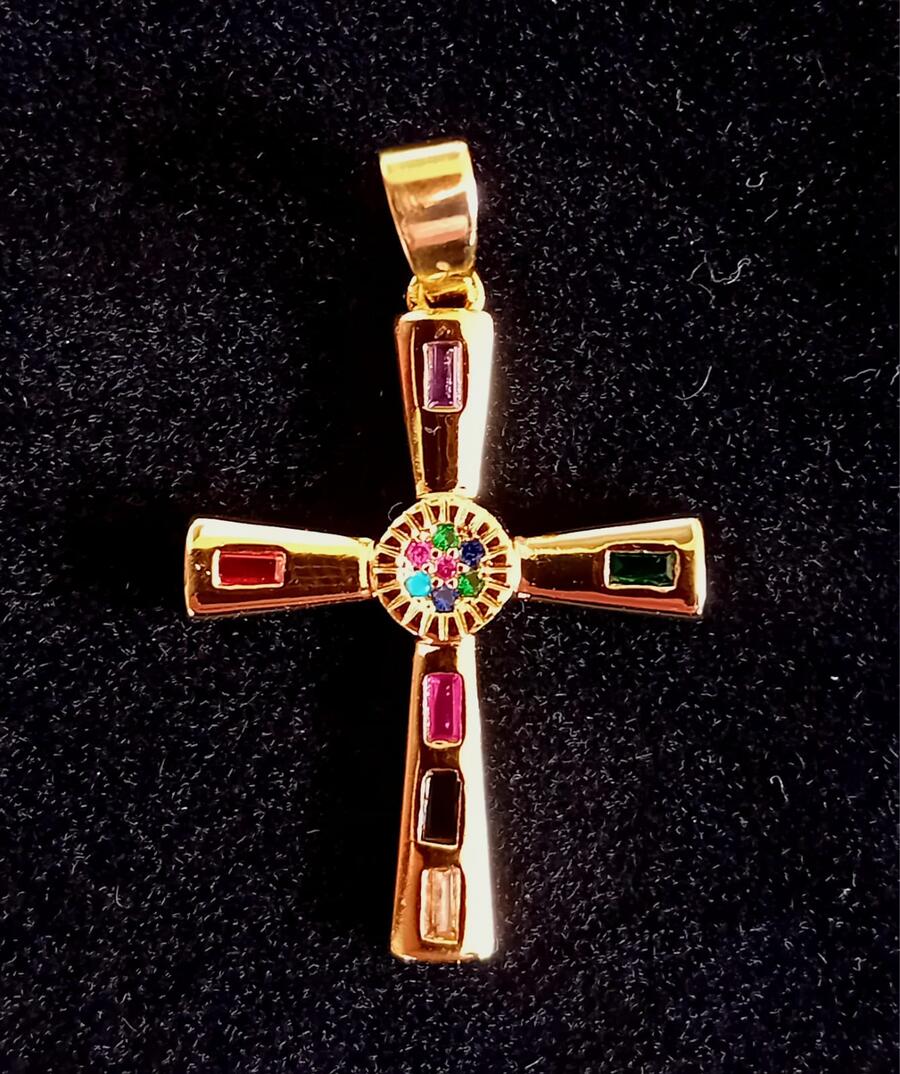 Ciondolo a Croce con Gemme mod C