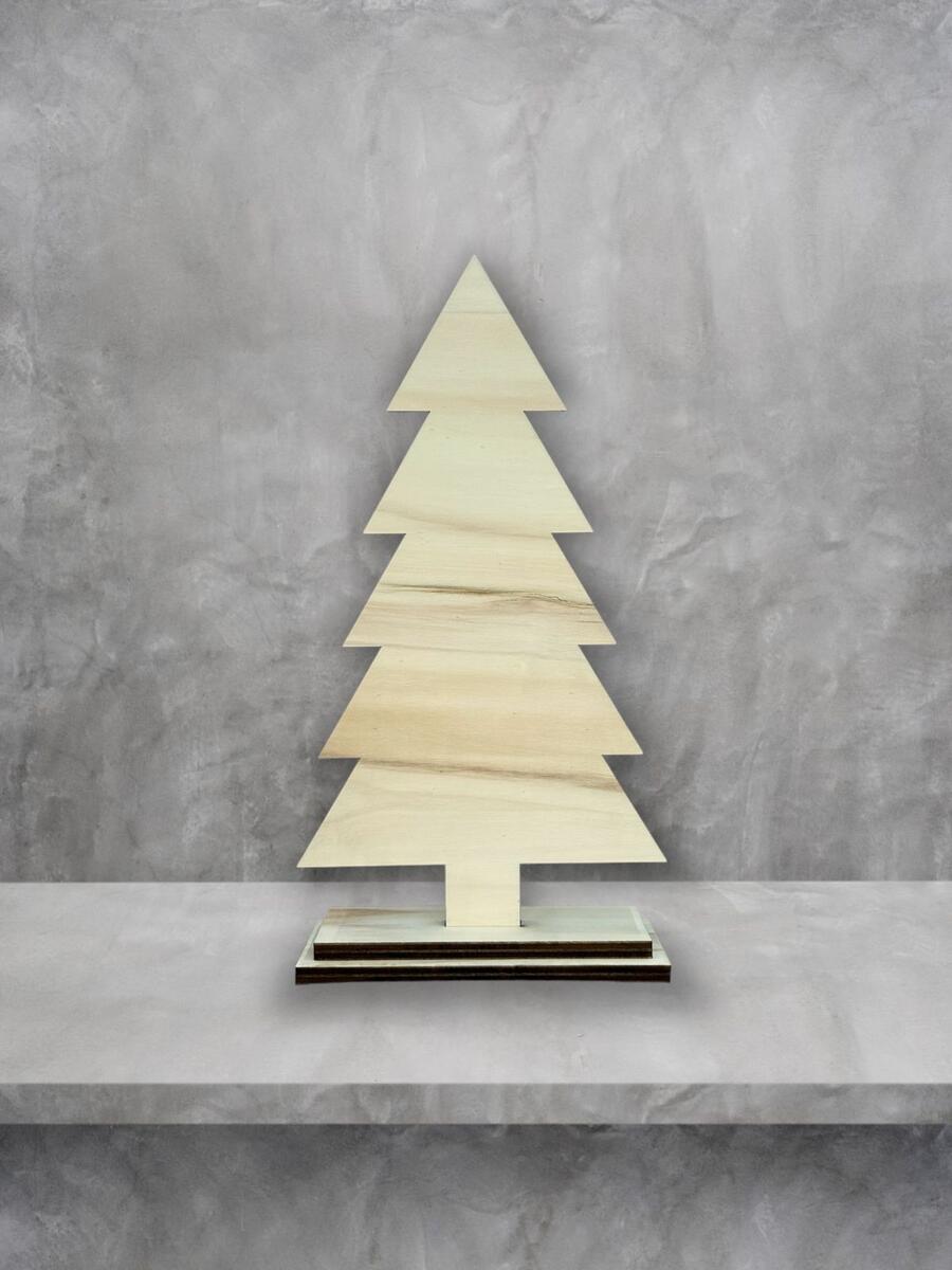 Albero in pioppo con base