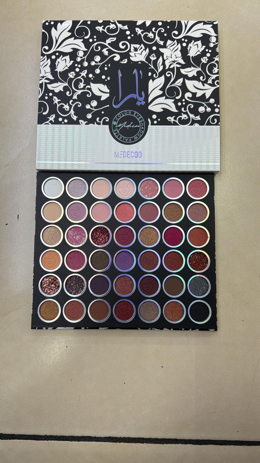 MEDECOO PALETTE 42 COLORI (DUPE YARA BLACK) 