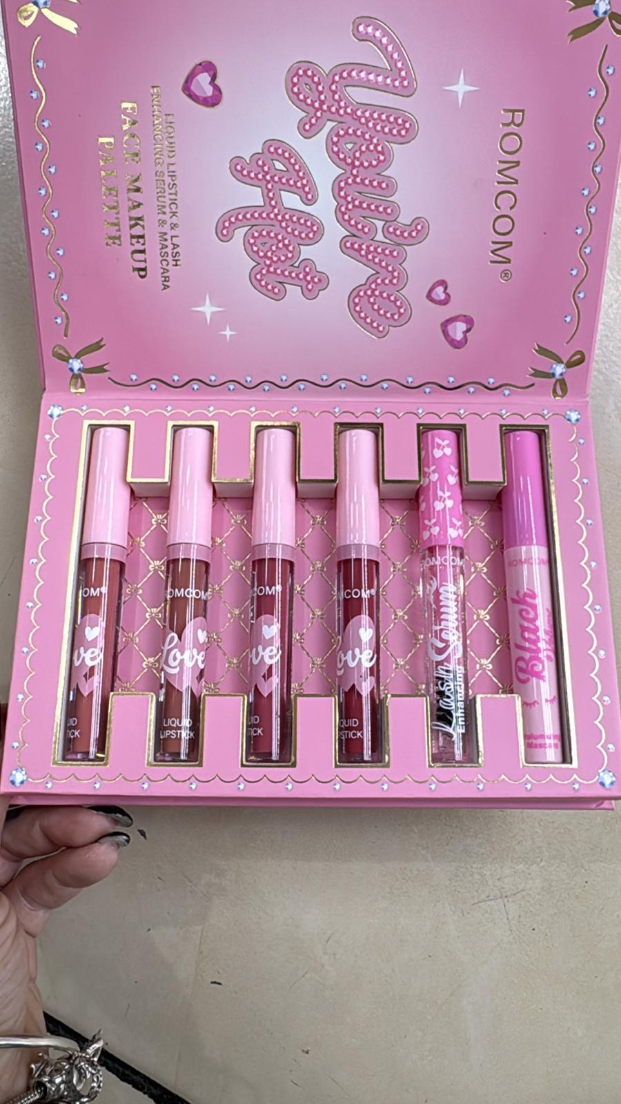 ROMCOM DAZZLE IN EVERY GLOW 8in1[Q.ta minima 3 trousse]