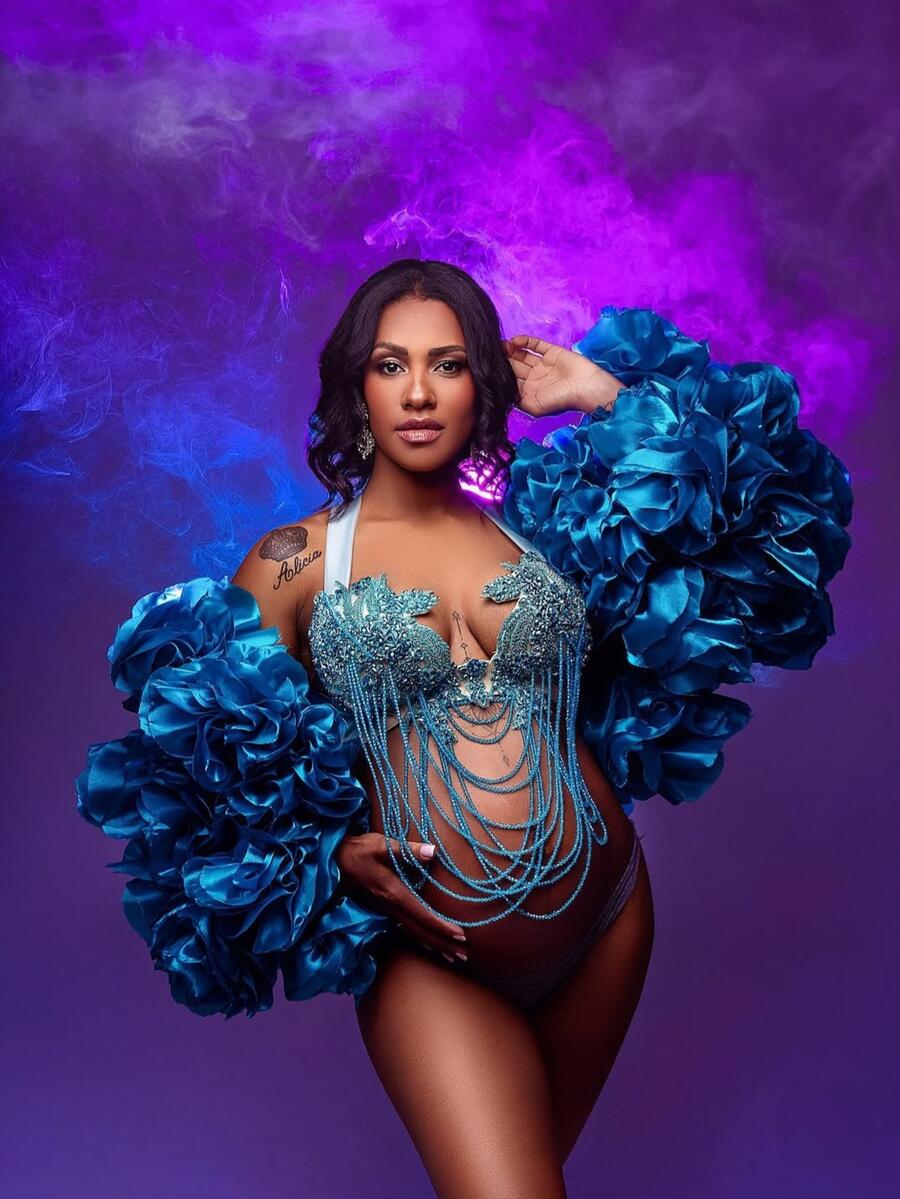 Peacock petals bomber + Sissy bras