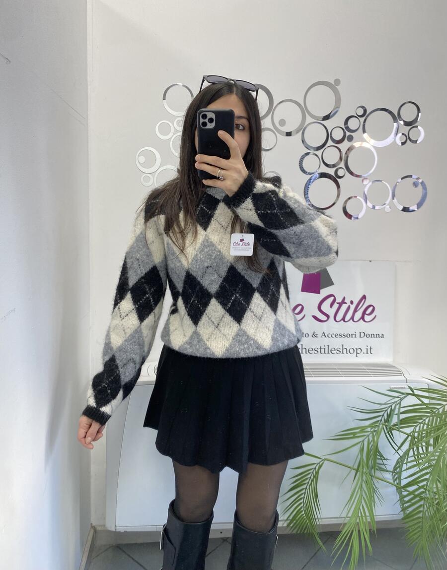 NOVITÀ Pull rombi in misto lana