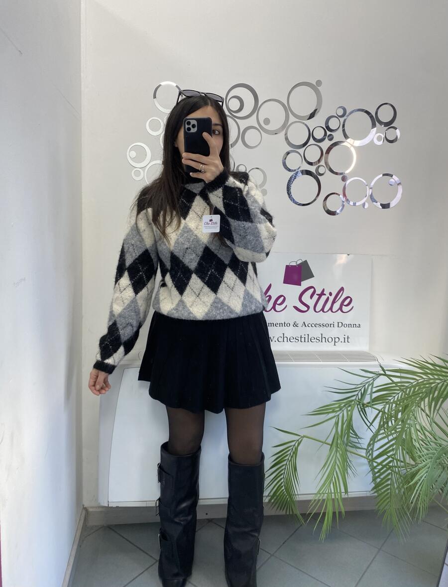 NOVITÀ Pull rombi in misto lana