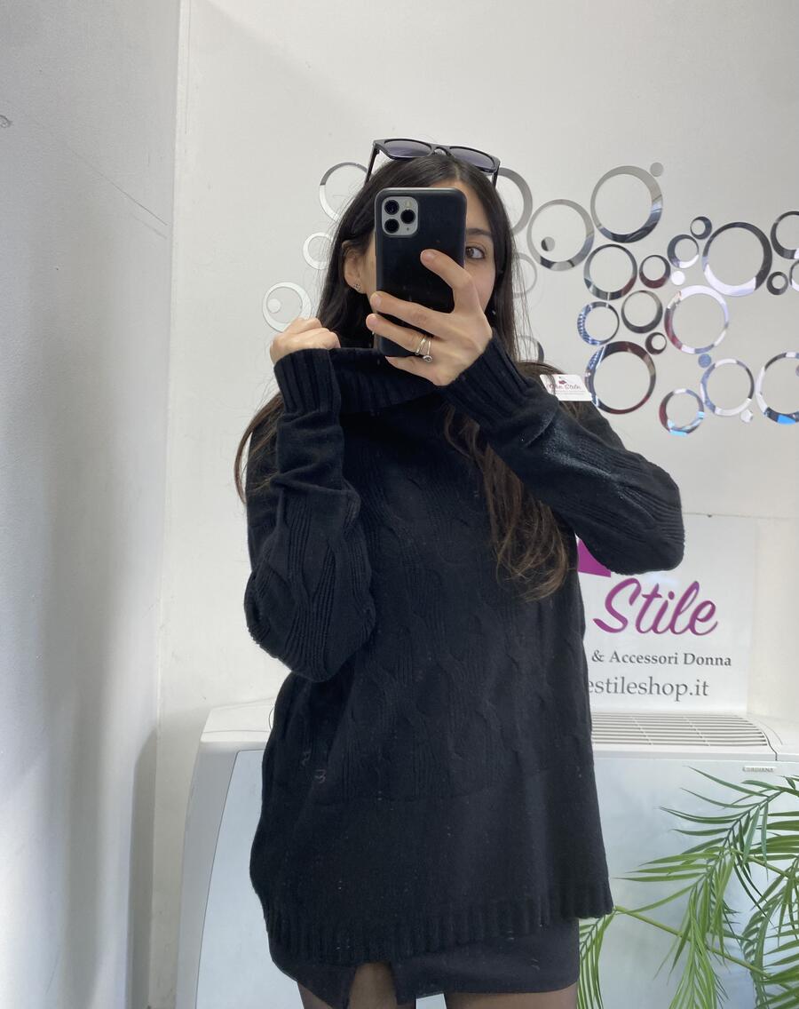 NOVITÀ Maxi pull dolcevita morbido in viscosa