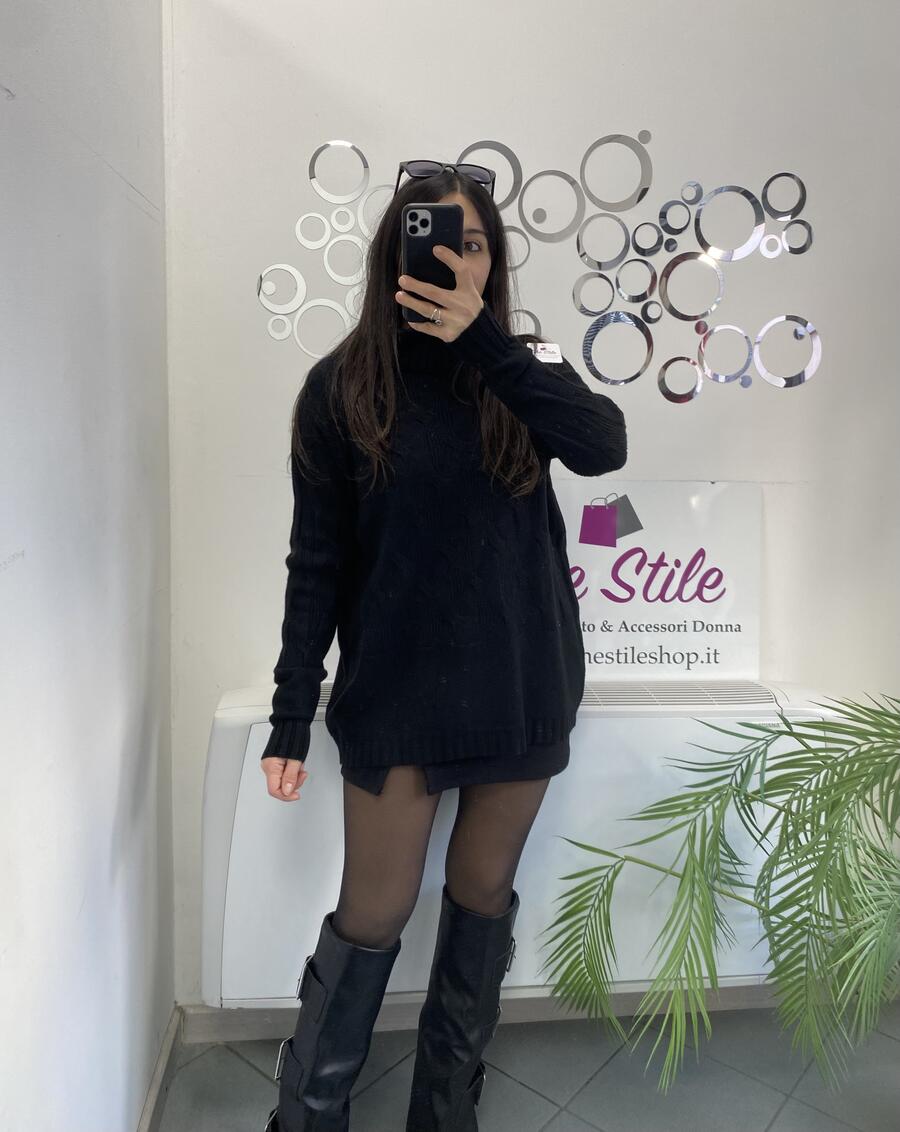 NOVITÀ Maxi pull dolcevita morbido in viscosa