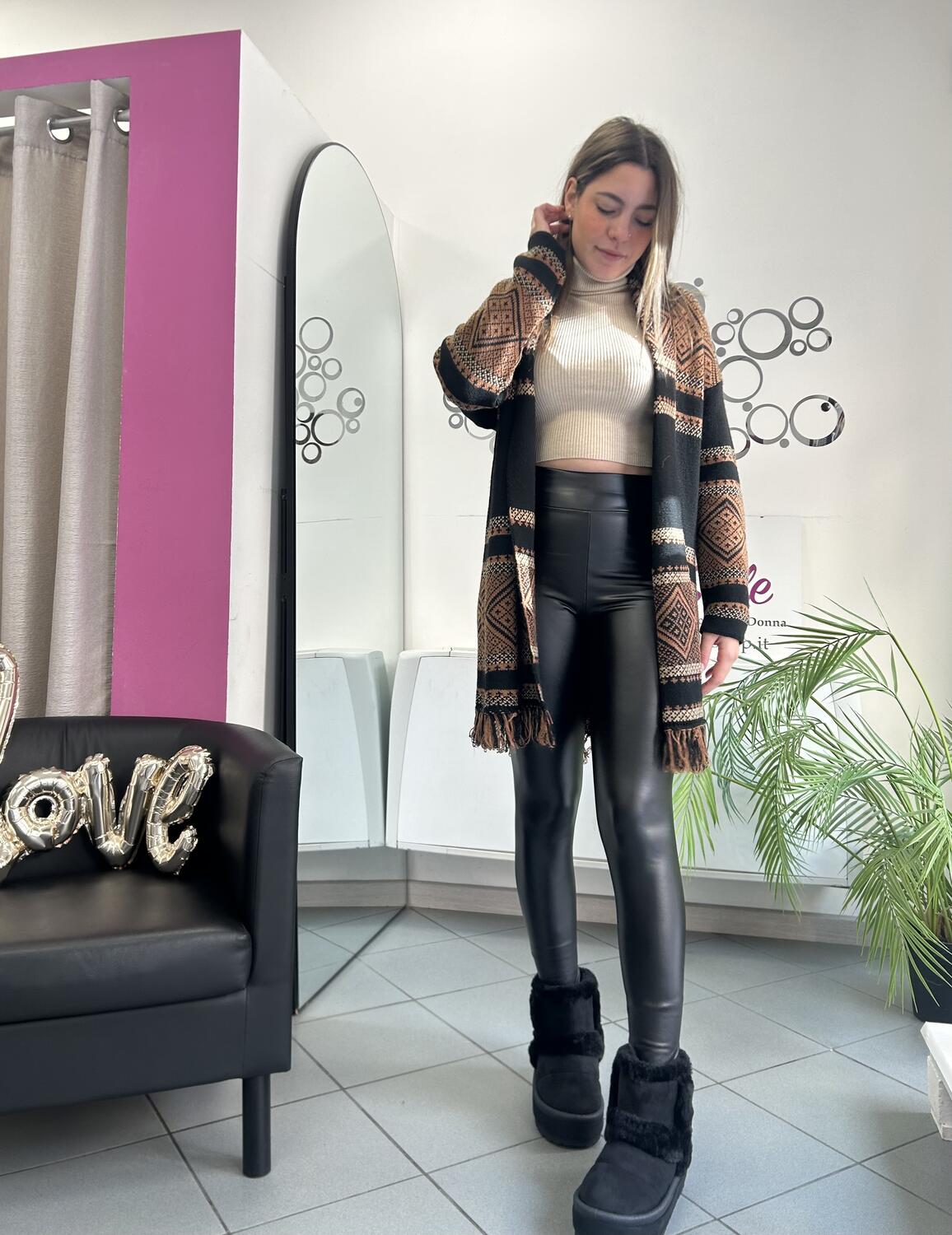 NOVITÀ Cardigan lungo a fantasia con frange