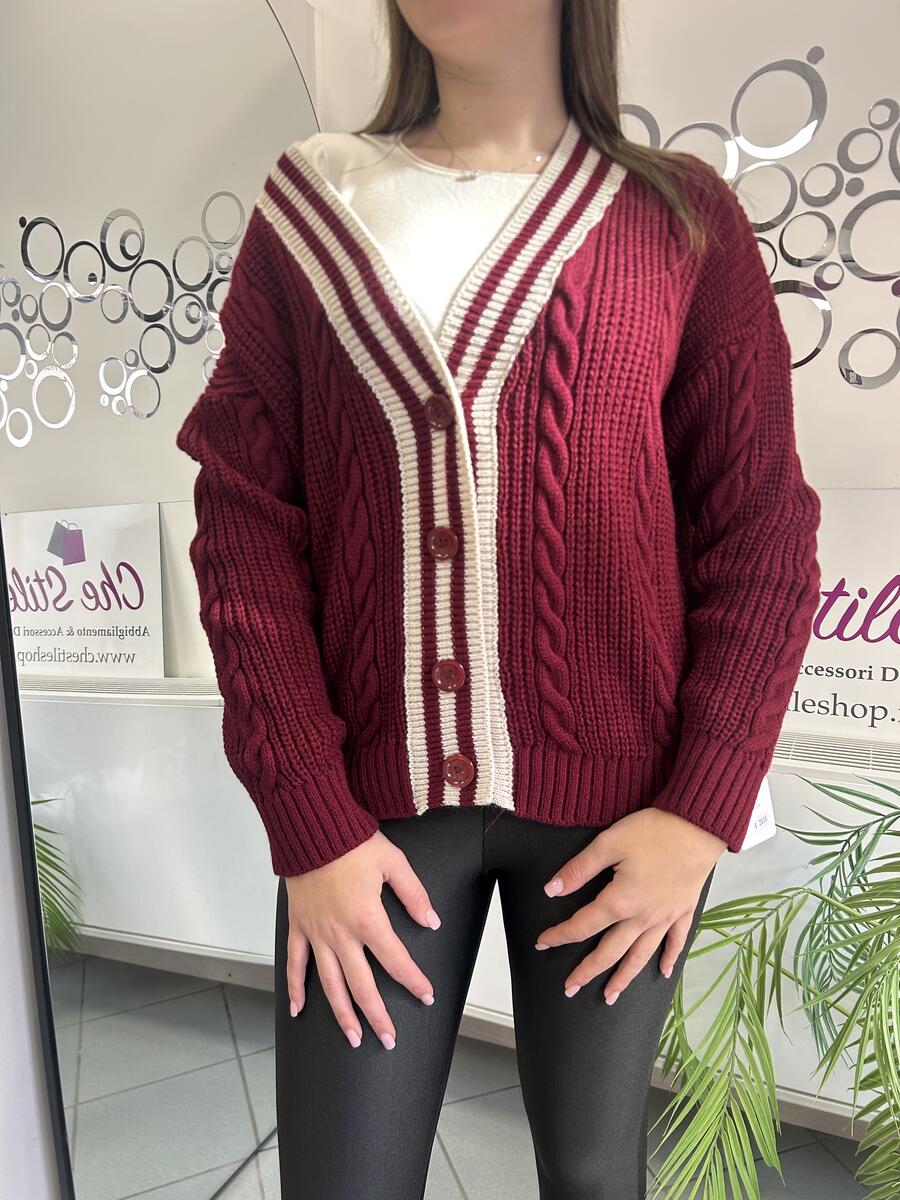 NOVITÀ Cardigan con profili a contrasto