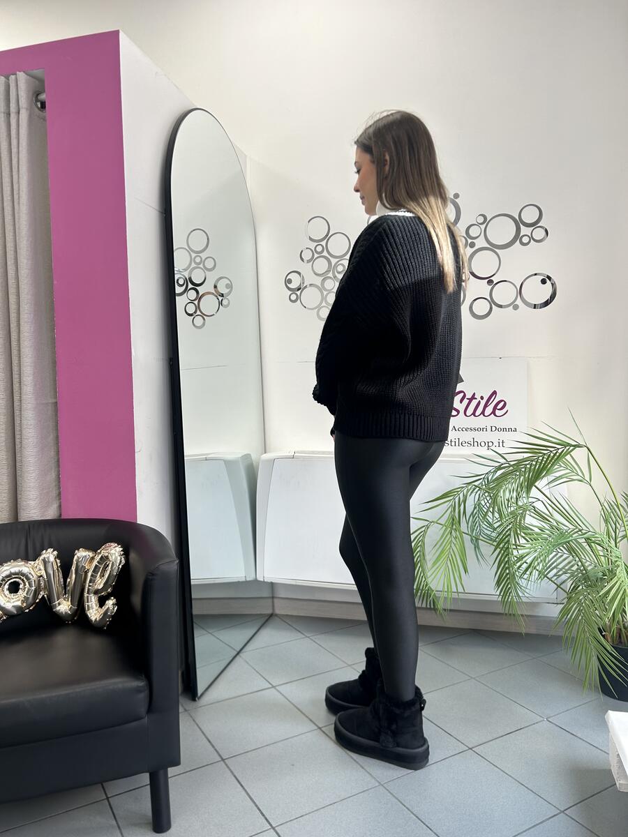 NOVITÀ Cardigan con profili a contrasto