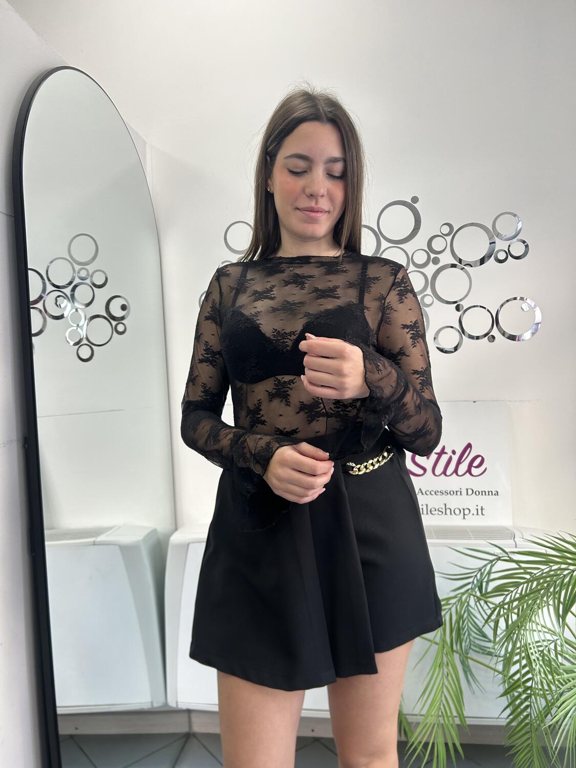 NOVITÀ Maglia velata manica a campana