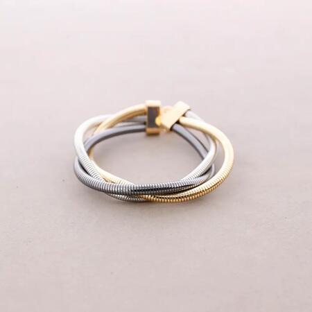 Bracciale in metallo a tre fili