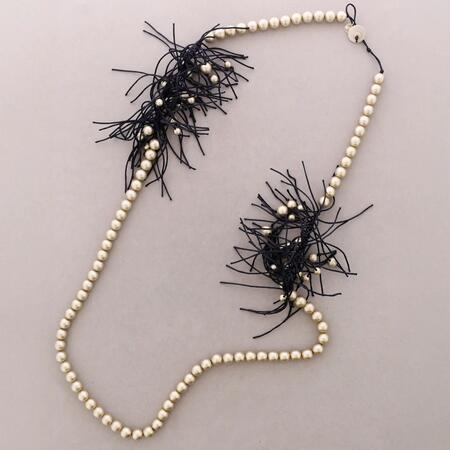 Collana Lunga Perline Metallo Frange Coda di Topo