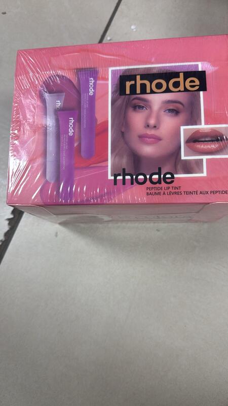 RHODE 8 COLORS DIFFERENT*