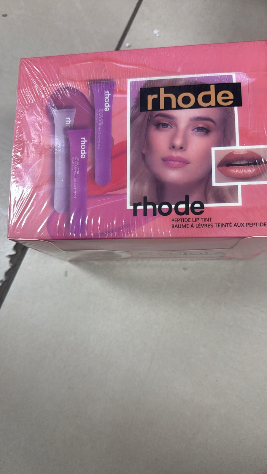 RHODE 8 COLORS DIFFERENT*