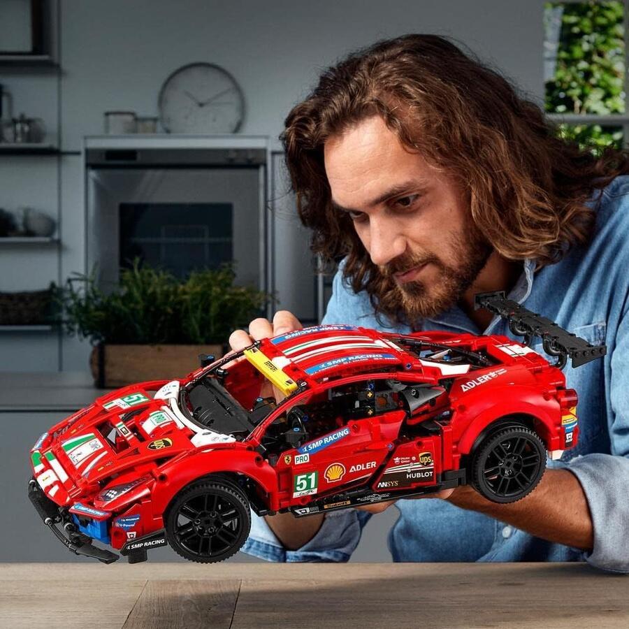Lego Technic Ferrari 488 GTE AF CORSE # 51(scatola leggermente rovinata) - 42125 - 18+