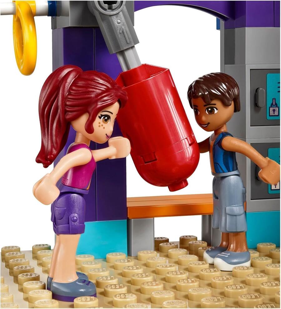 Lego Friends il centro sportivo di Heartlake - 41312 - 6/12 anni