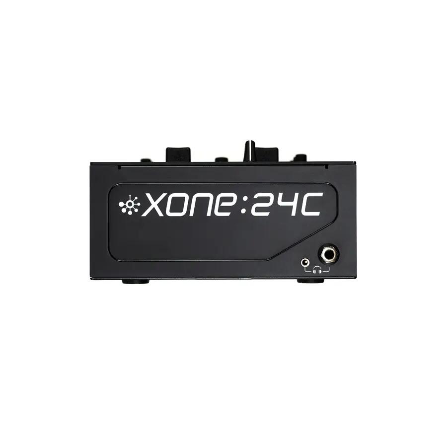 Allen & Heath Xone 24 C