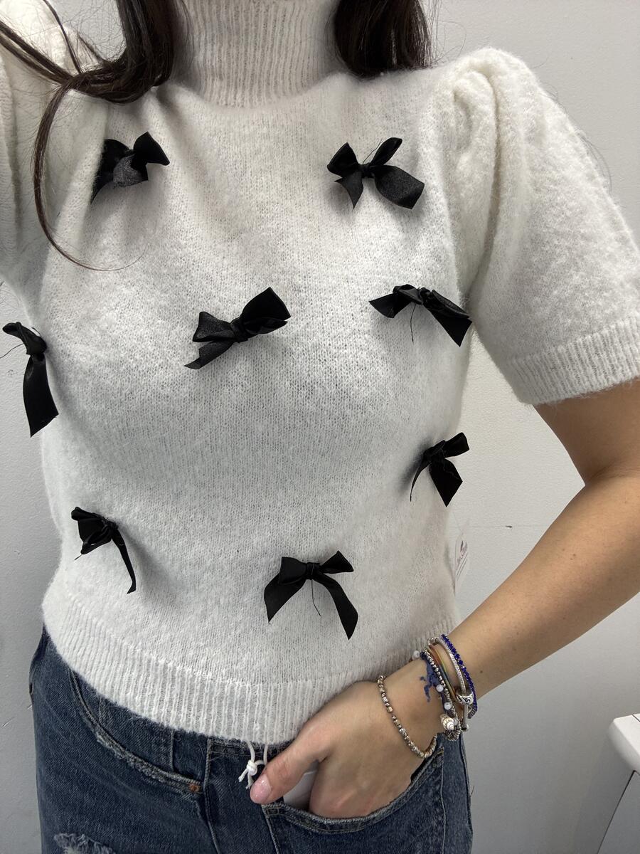 NOVITÀ Pull fiocchetti manica corta
