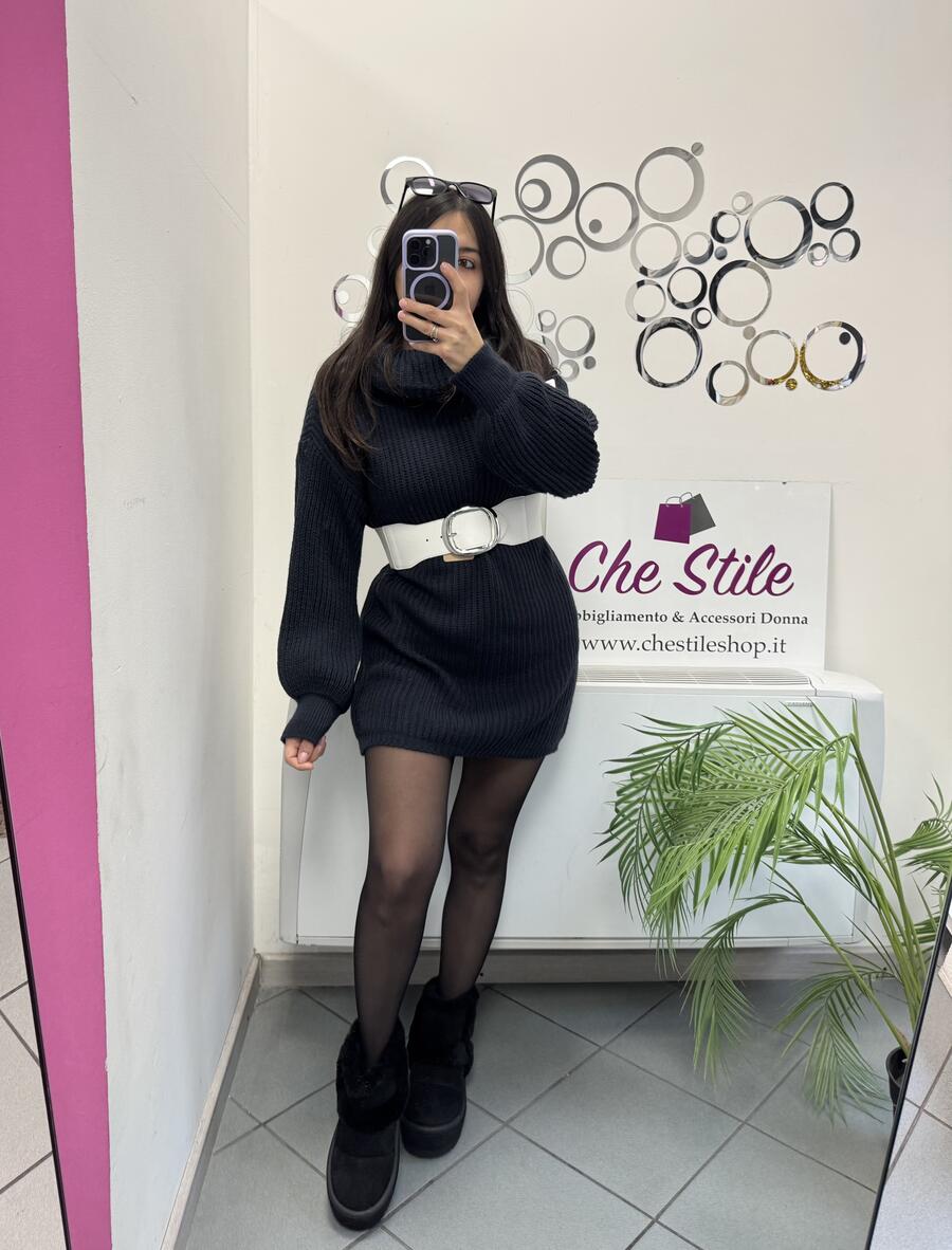 NOVITÀ Abito/maxi pull dolcevita a costine