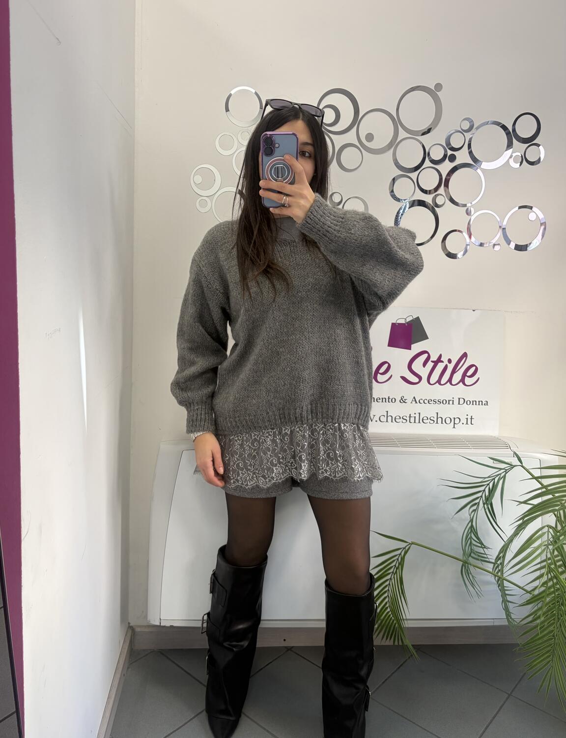 NOVITÀ Maxi pull scollo a V bordo in pizzo