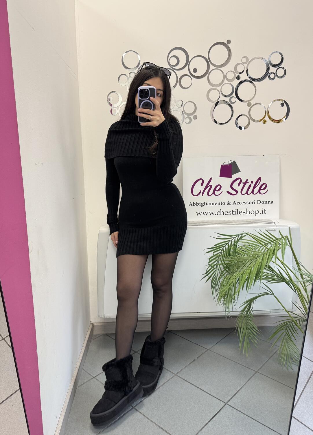 NOVITÀ Abito in maglina collo ad anello