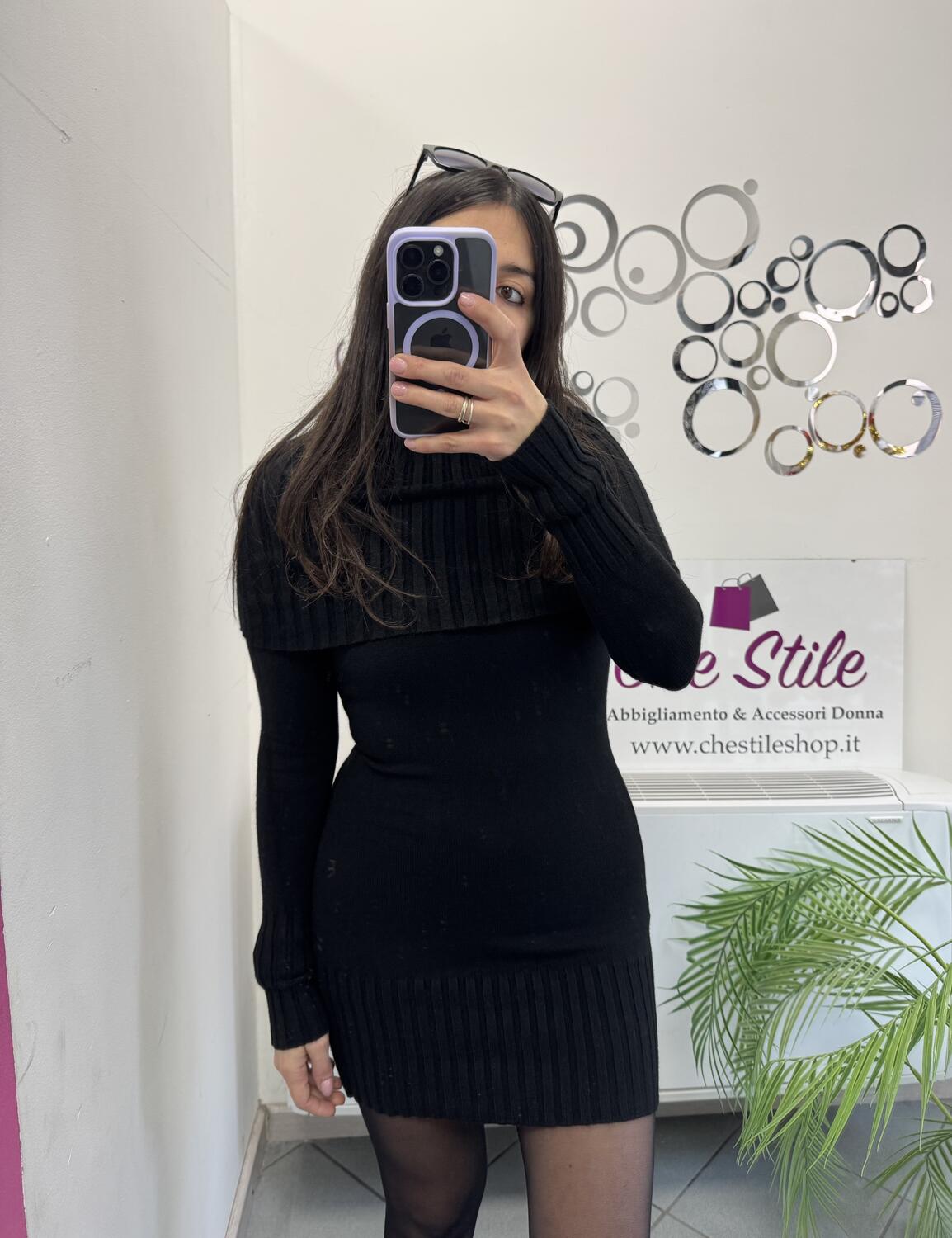 NOVITÀ Abito in maglina collo ad anello