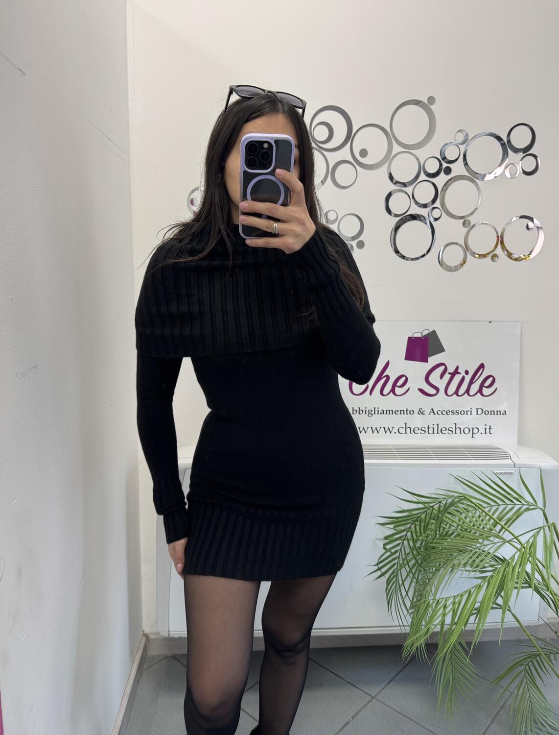 NOVITÀ Abito in maglina collo ad anello